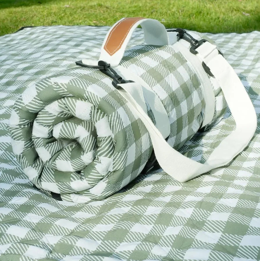 Genovega Waterproof Picnic Blanket Extra Large Foldable Beach Mat