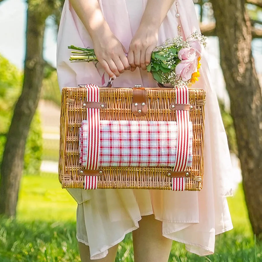 Wicker Picnic Basket for 2 with Insulated Cooler and Picnic Blanket