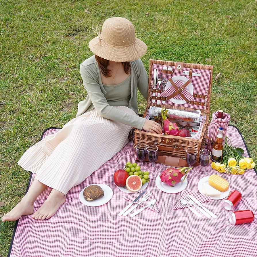 Picnic Basket for 4, Insulated Willow Hamper with Waterproof Blanket